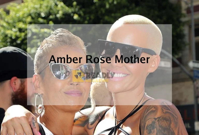 Amber Rose mother Dorothy Rose supporting her daughter at a public event