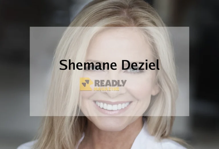 shemane deziel smiling while leading a fitness class